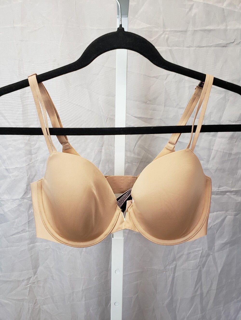 NWT Victoria's Secret Smooth Everyday Bra Beige Praline 36C